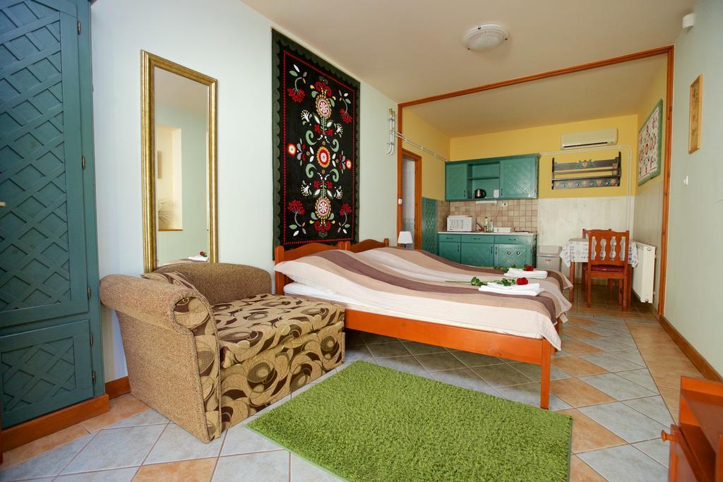 Royal Apartman Hajdúszoboszló Exterior foto