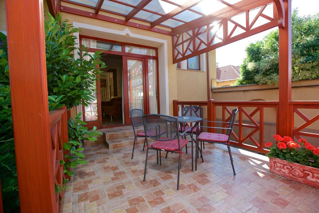 Royal Apartman Hajdúszoboszló Exterior foto